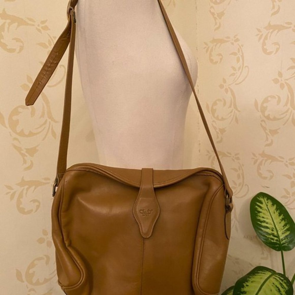 Diane Von Furstenberg DVF Leather Vintage Handbag